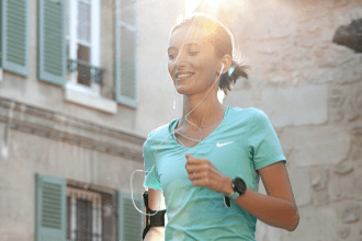 Courir un semi marathon en moins de 2 heures, avec facilité, sans préparation ni coach ni club ni fractionné ? Je l'ai fait et vous donne mes secrets !